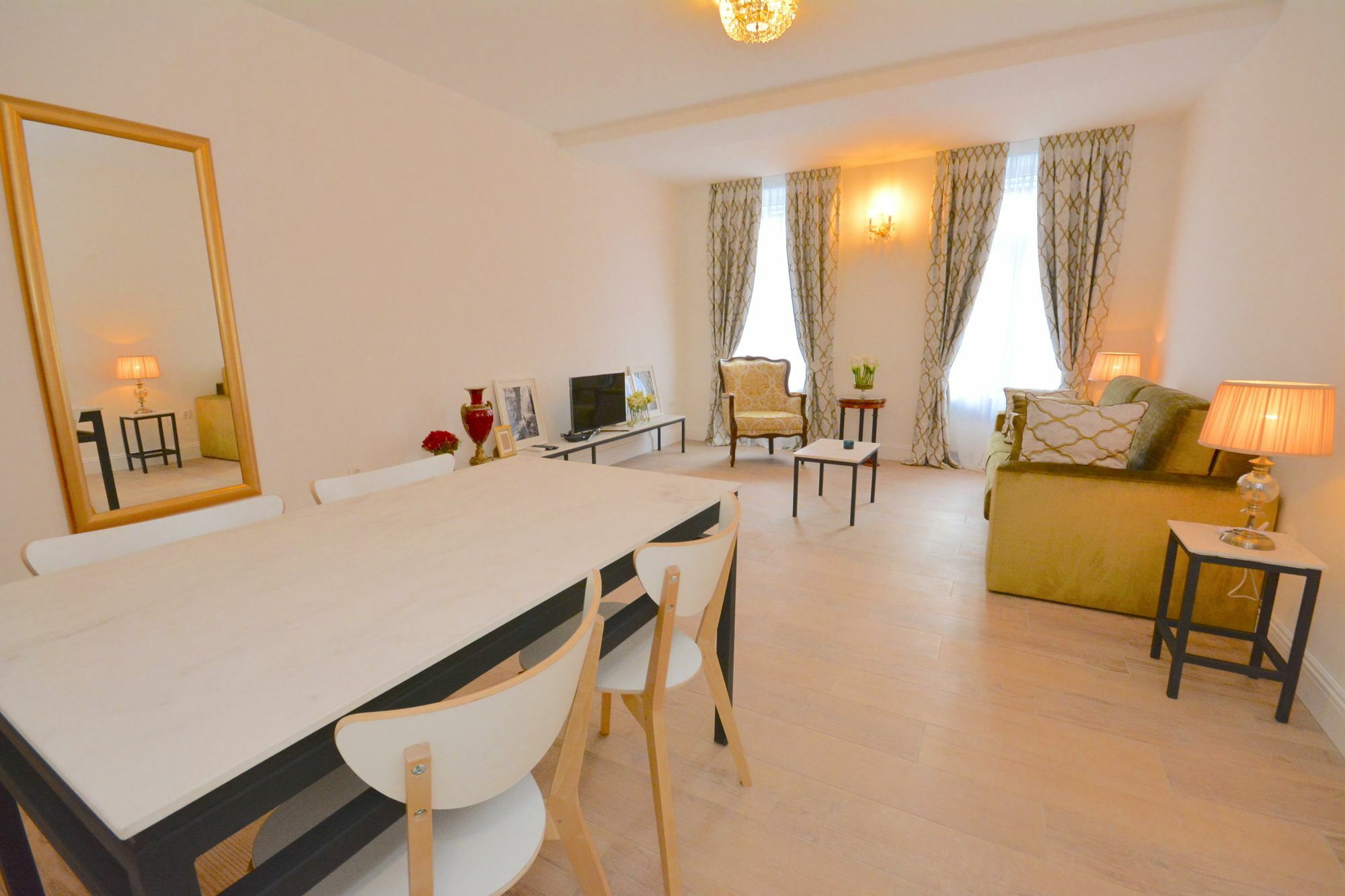 זאגרב Mandusa Heritage Apartments מראה חיצוני תמונה